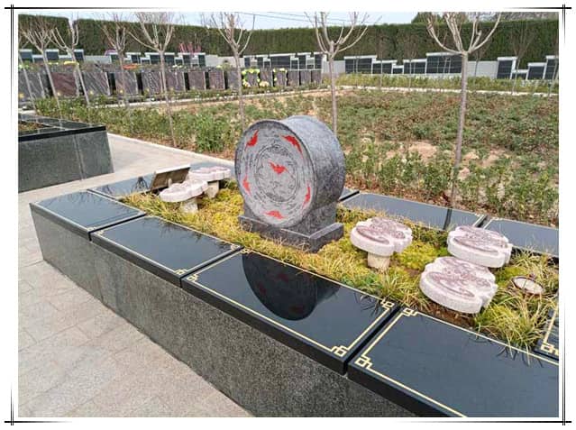 阎良汉皇树葬骨灰公墓在园区规划和墓型设计上有哪些独特之处？