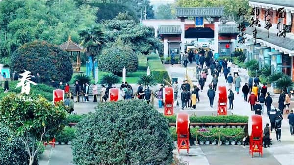 西安市霸陵墓园公交车