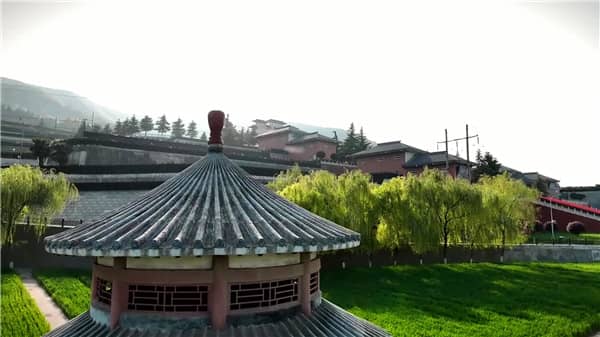 西安霸陵墓园实景探秘：环境/设施/服务三维解析